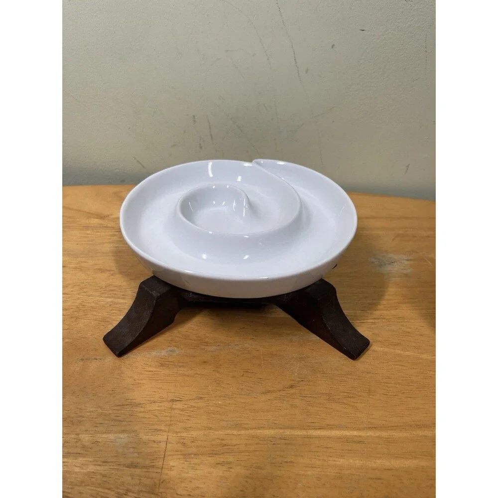 Crate & Barrel Porcelain White Swirl Appetizer Olive Dish by BIA Cordon Blue